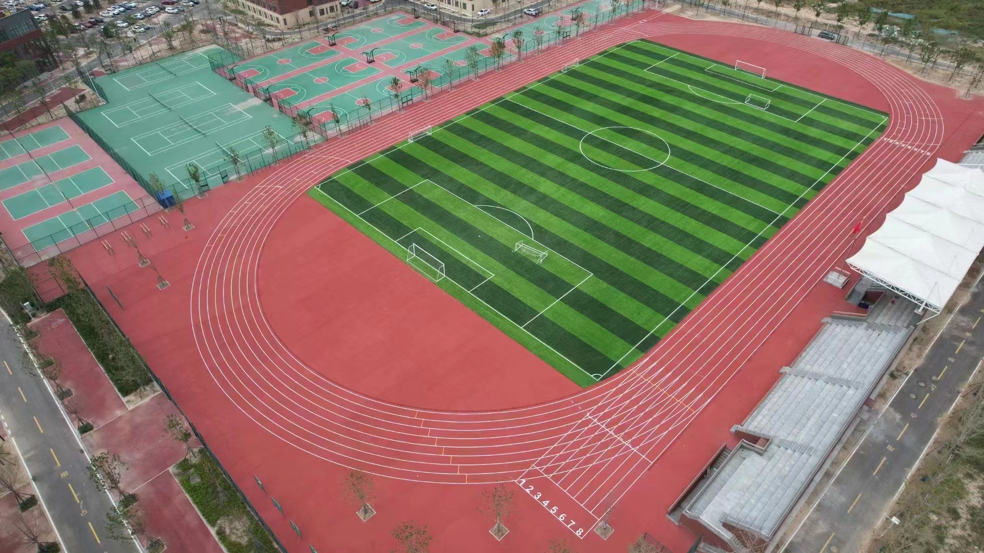 辽源市足球场人造草坪健身步道 - 价格