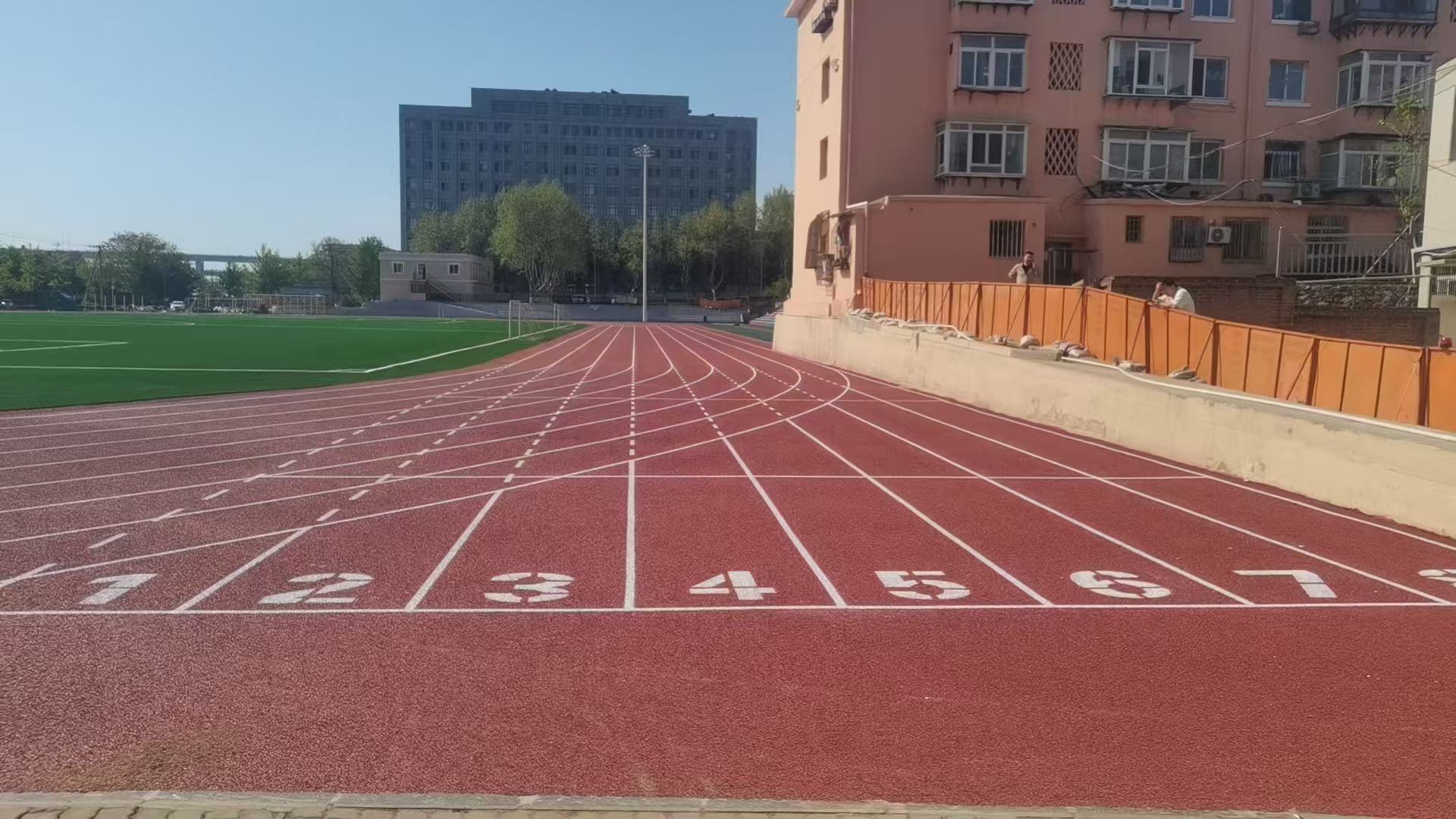辽源市塑胶跑道健身步道 - 方案